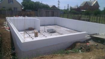 Використання склопластикової арматури при зведенні «теплого дому». Використання склопластикової арматури при зведенні «теплого дому».